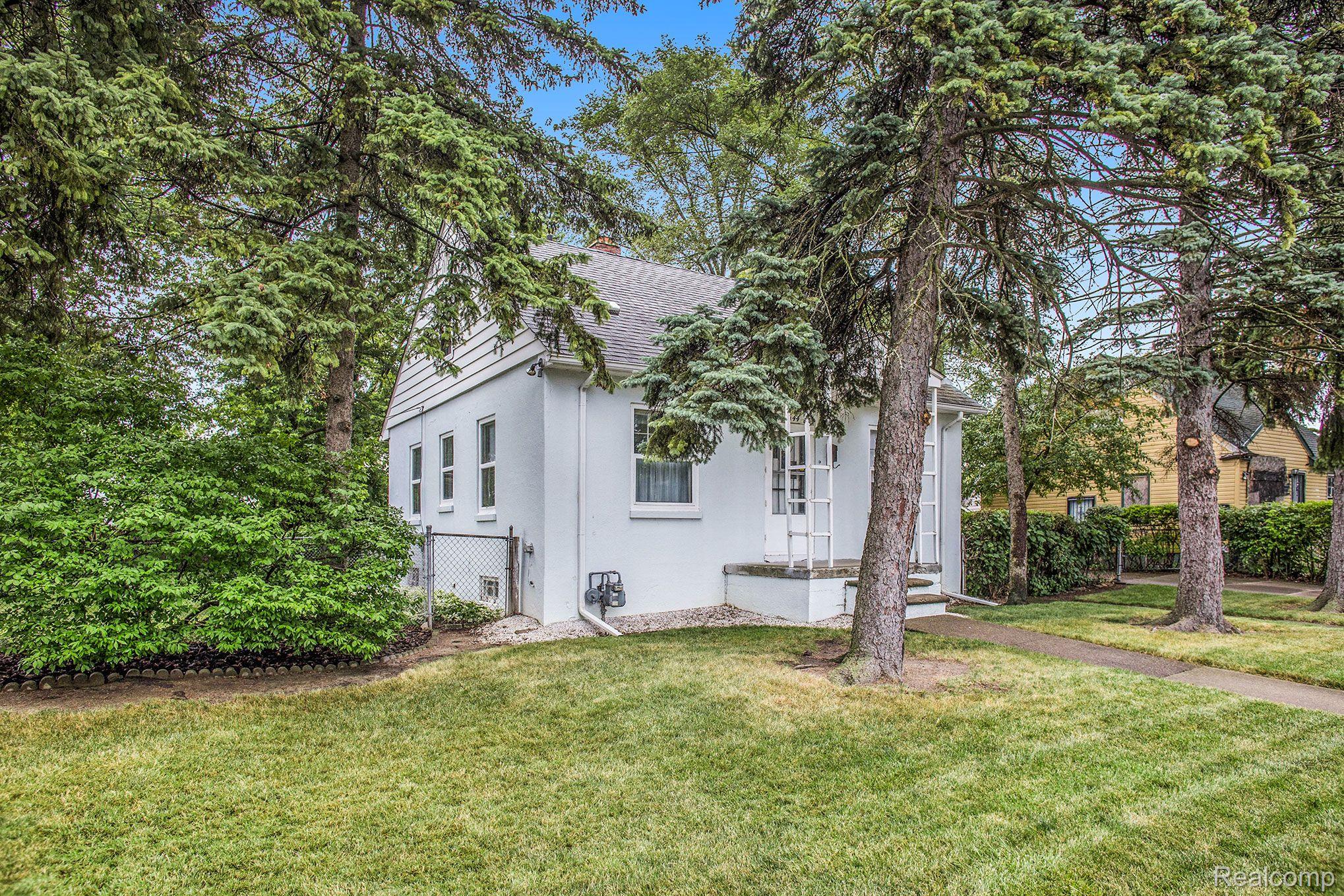 7644 Evergreen Road Detroit, MI 48228 - Photo 2 of 23 Gallery Image 2