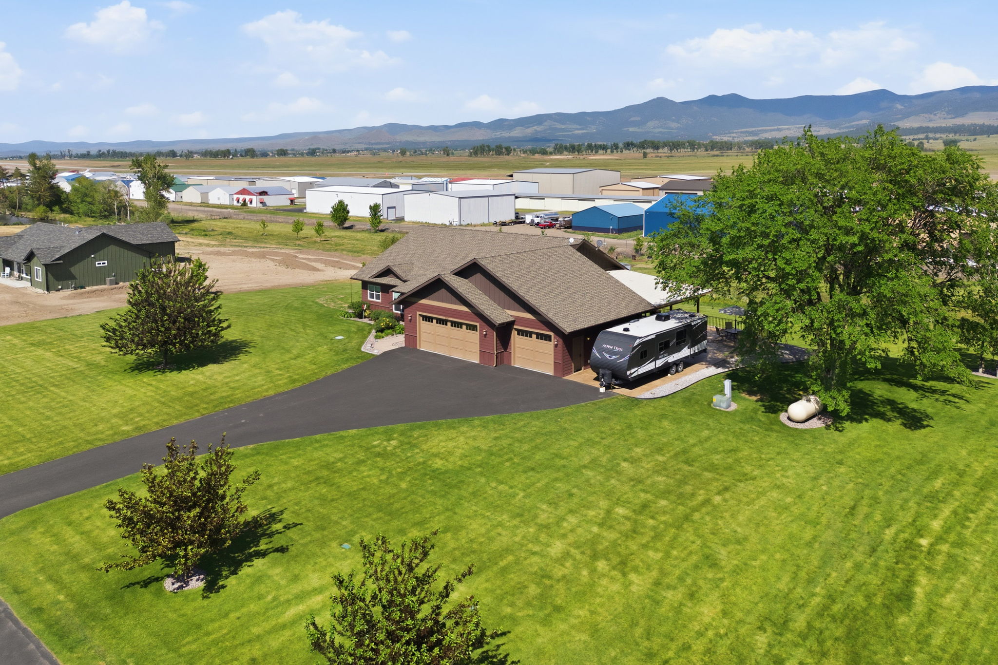 150 Jet Lane Hamilton, MT 59840 - Photo 3 of 72 Gallery Image 3