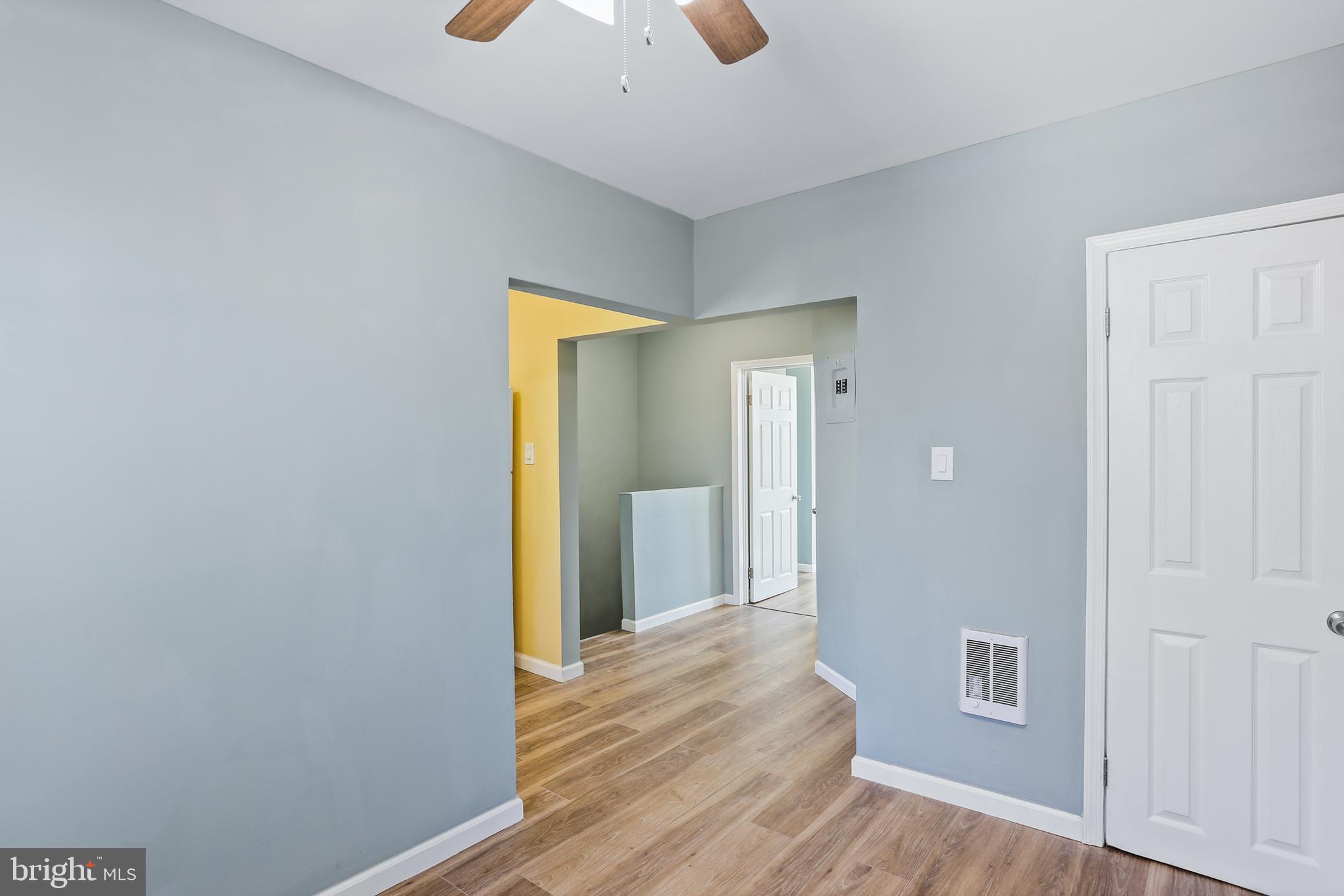 6812 Harford Road Baltimore, MD 21234 - Photo 21 of 33 Upper Level Family Room