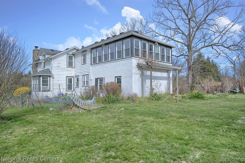 31000 Drake Road Farmington Hills, MI 48331 - Photo 4 of 29