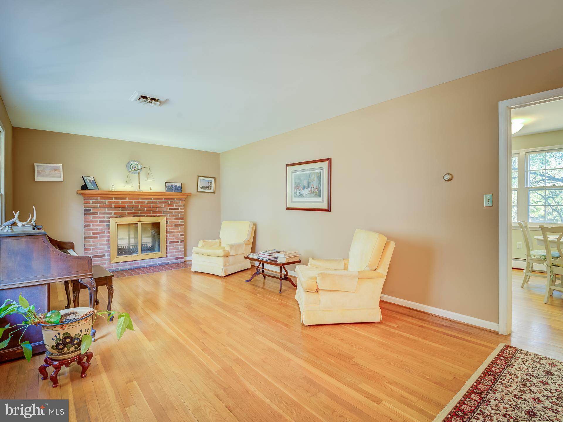 11720 Clopper Road Gaithersburg, MD 20878 - Photo 20 of 40 Gallery Image 20