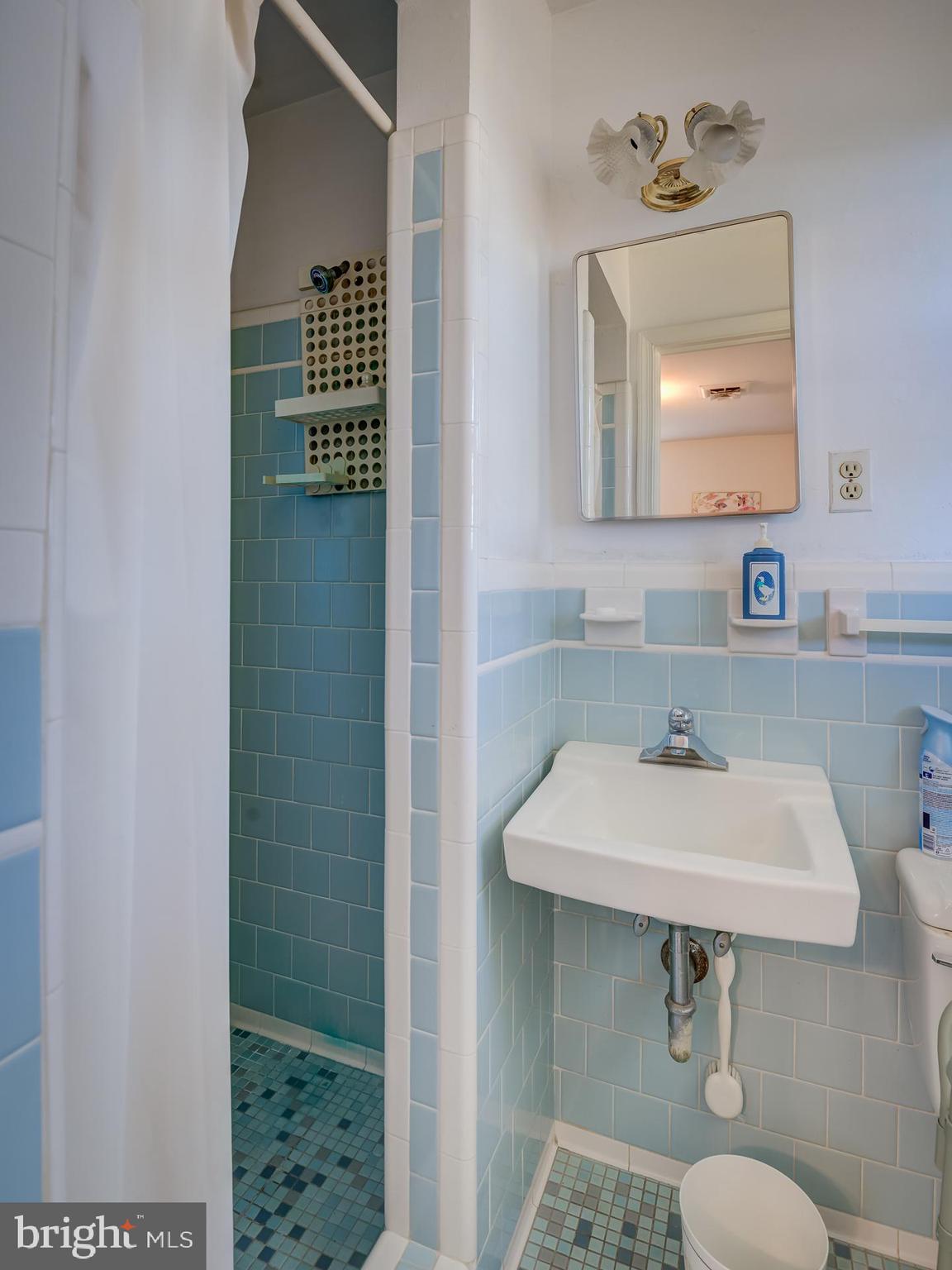 11720 Clopper Road Gaithersburg, MD 20878 - Photo 3 of 40 Gallery Image 3