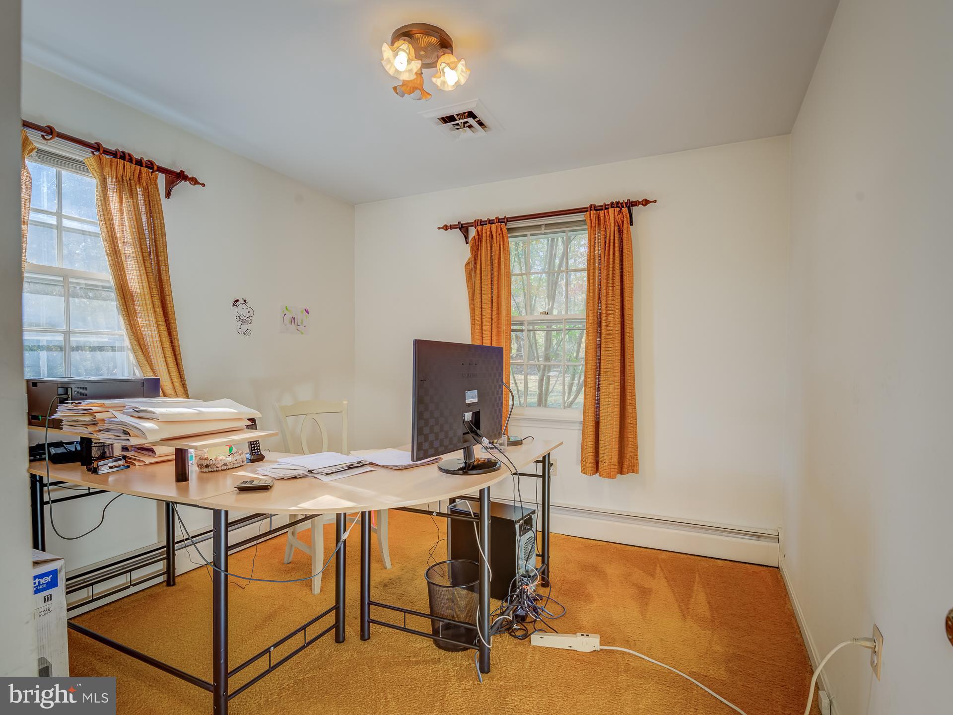 11720 Clopper Road Gaithersburg, MD 20878 - Photo 5 of 40 Gallery Image 5