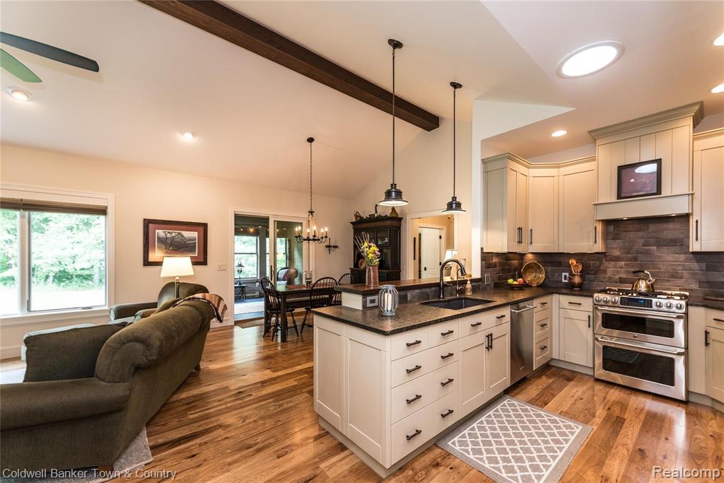 6434 Cohoctah Road Fenton, MI 48430 - Photo 28 of 69