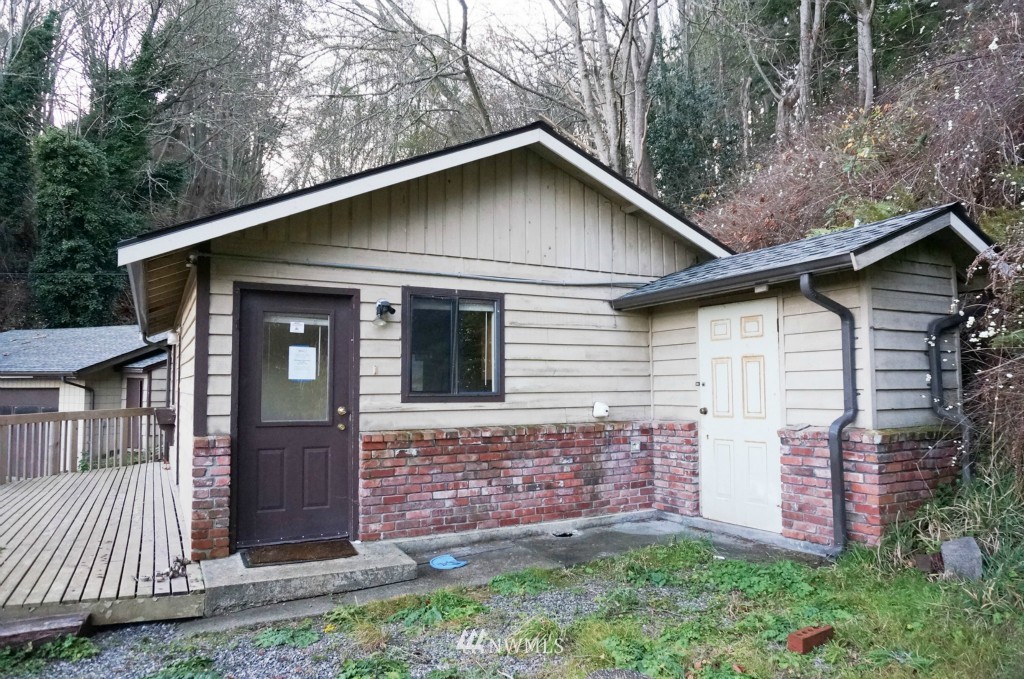 6136 Double Bluff Road Freeland, WA 98249 - Photo 14 of 18