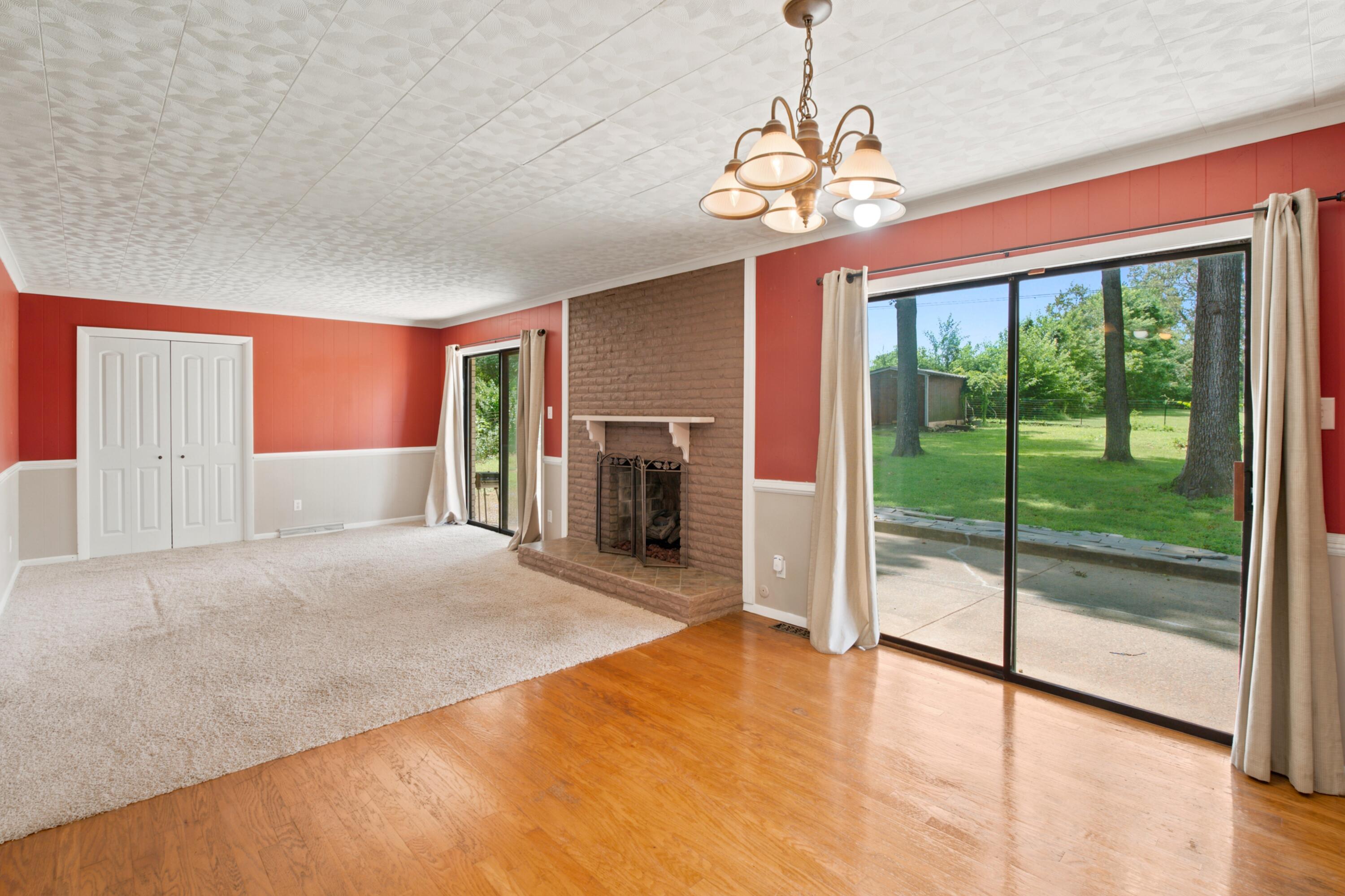 225 Nickell Heights Road Paducah, KY 42003 - Photo 6 of 30 Dining Room
