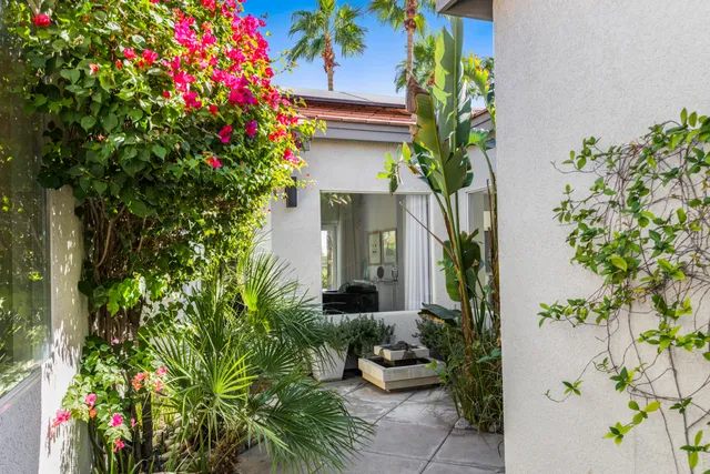 $765,000 | 2900 Redwood Drive South, Palm Springs, CA 92262