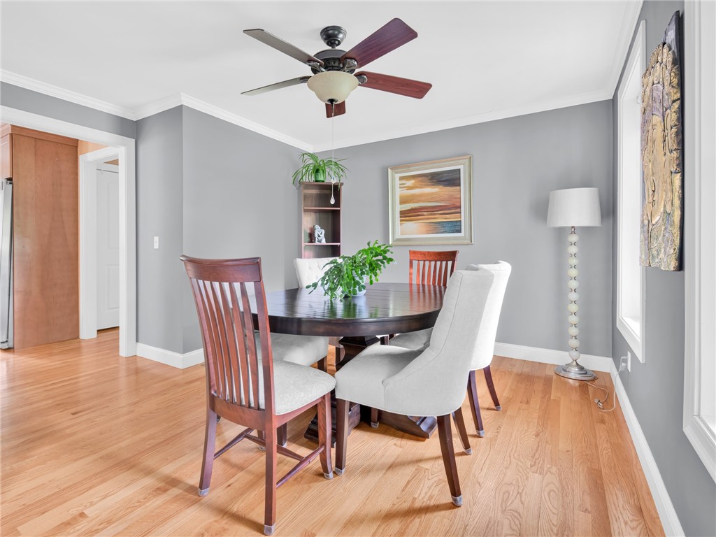 10 Victory Falls Road Coventry, RI 02827 - Photo 15 of 36 Dining room