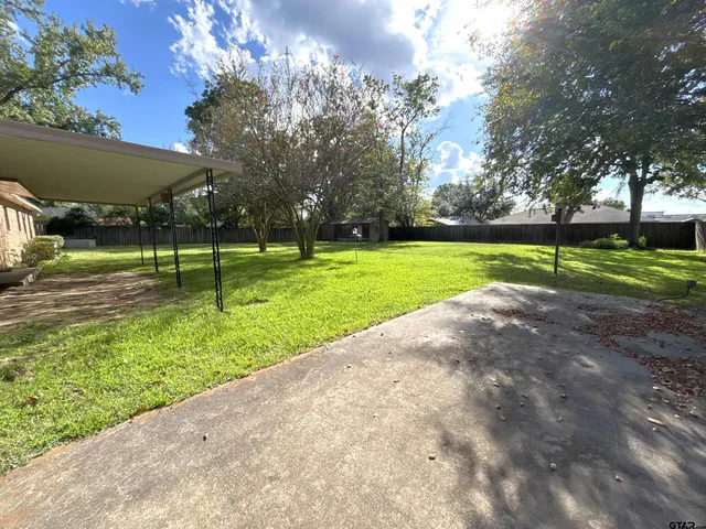 $1,800 | 8149 Karen Drive, Tyler, TX 75703