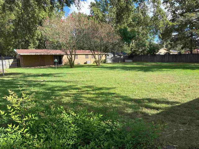 $1,800 | 8149 Karen Drive, Tyler, TX 75703