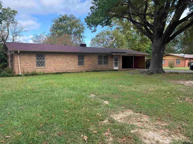 $1,800 | 8149 Karen Drive, Tyler, TX 75703