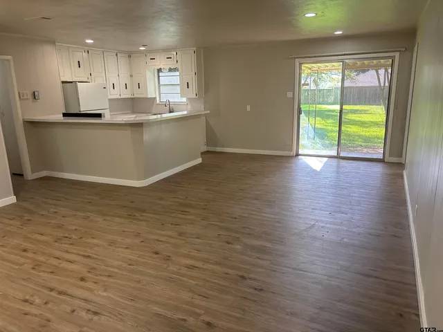 $1,800 | 8149 Karen Drive, Tyler, TX 75703