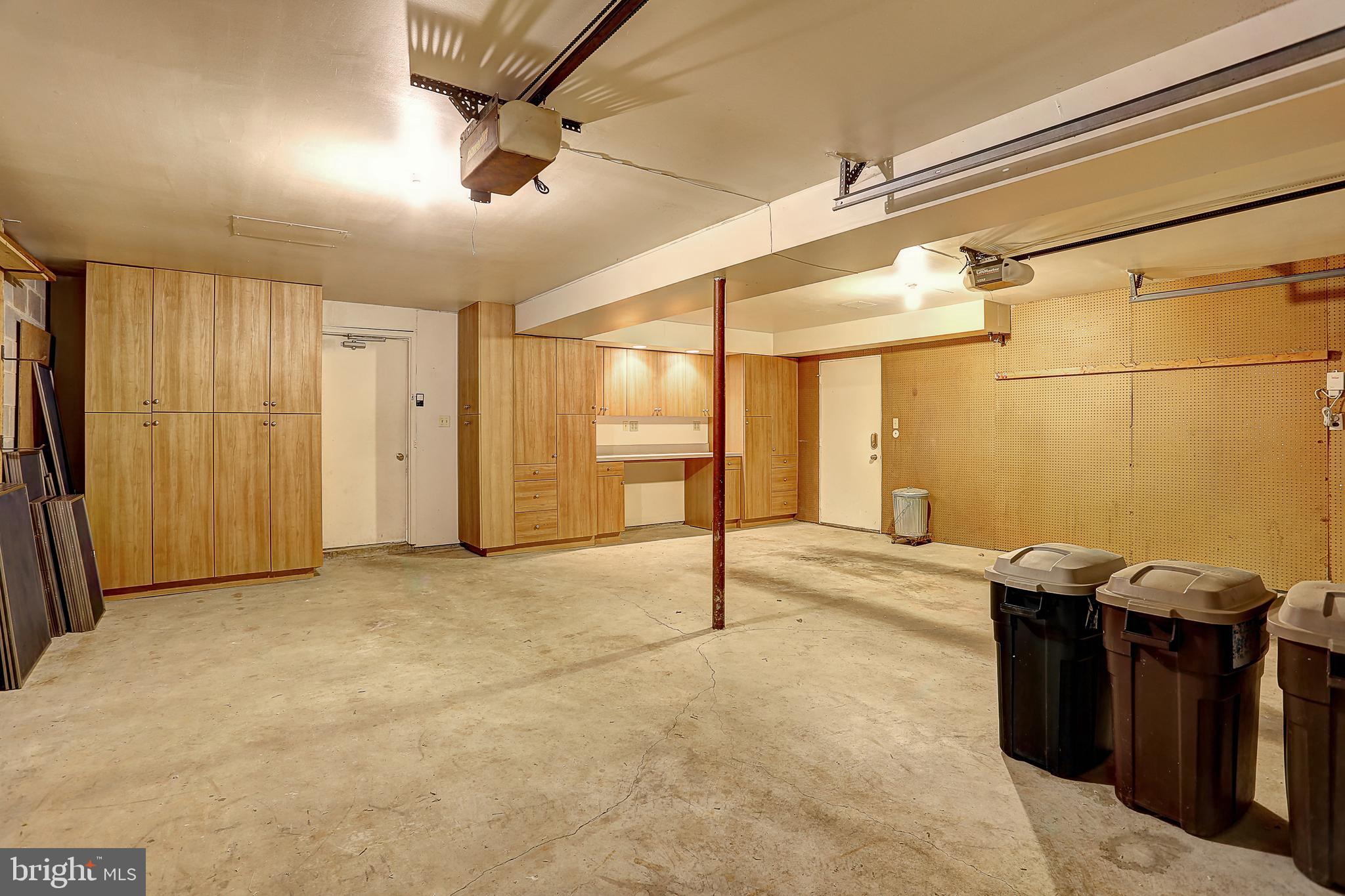 8678 Reservoir Road Fulton, MD 20759 - Photo 35 of 51 Garage