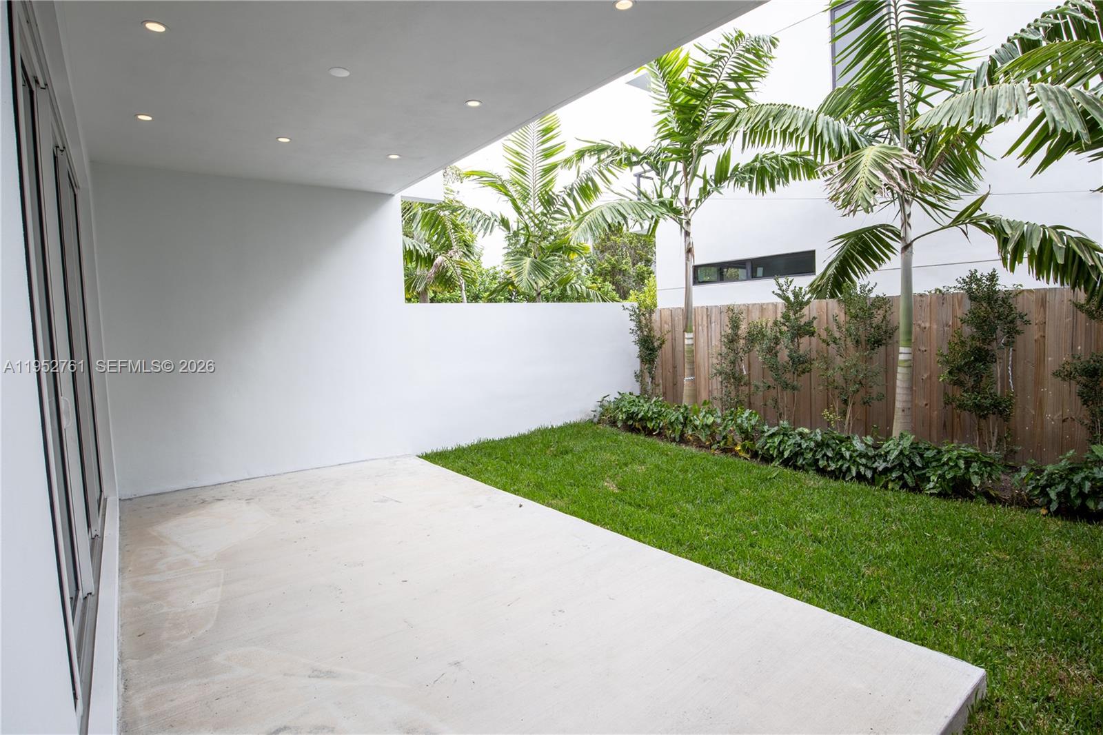 3374 Day Avenue, Unit B Miami, FL 33133 - Photo 19 of 19