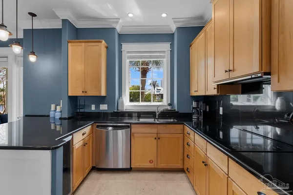$855,900 | 8654 Greenwich Court, Gulf Shores, AL 36542