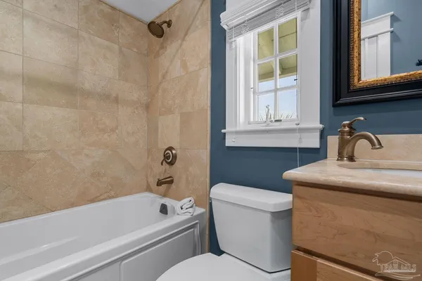 $855,900 | 8654 Greenwich Court, Gulf Shores, AL 36542
