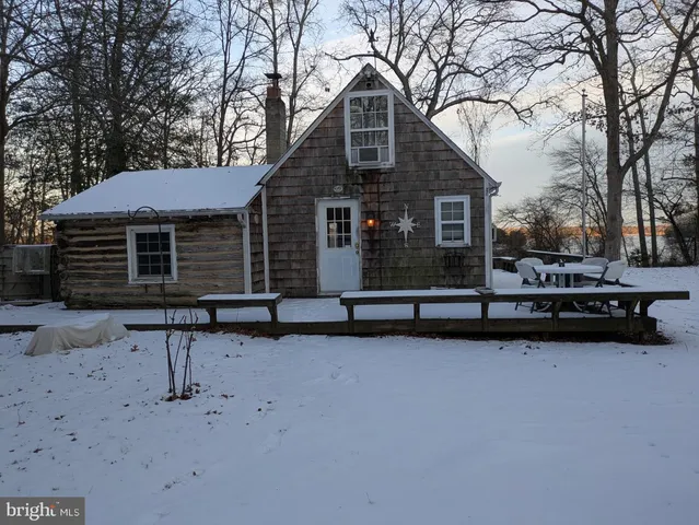 $260,000 | 700 Northeast Lake Shore Drive, Millville, NJ 08332