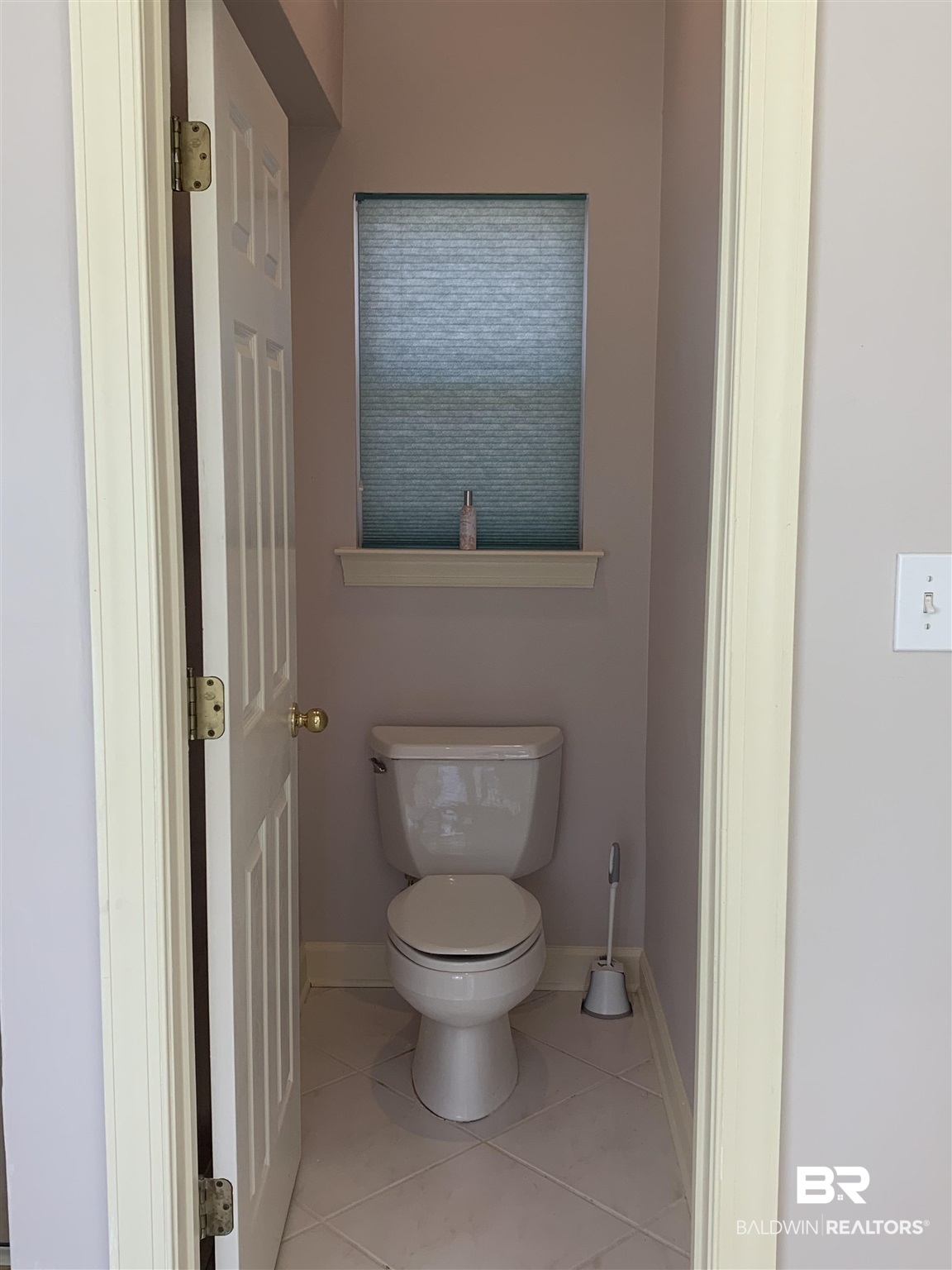 8136 Bay View Drive Foley, AL 36535 - Photo 17 of 36 Master Bath Water Closet