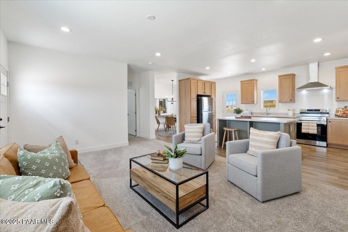 2680 West Pilots Rest Paulden, AZ 86334 - Photo 8 of 25 06-Living