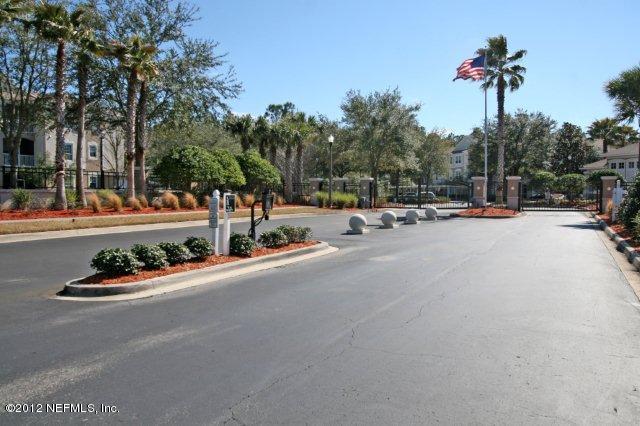 10550 Baymeadows Road, Unit 721 Jacksonville, FL 32256 - Photo 17 of 21 Gated Entrance
