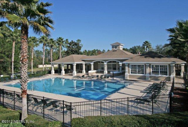 10550 Baymeadows Road, Unit 721 Jacksonville, FL 32256 - Photo 19 of 21 Community Pool