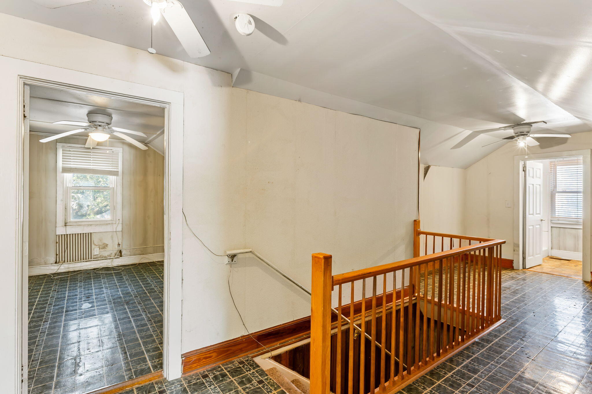 8 Riverside Drive Charleston, SC 29403 - Photo 24 of 30 25-web-or-mls-8 Riverside Dr CoastalRE-2