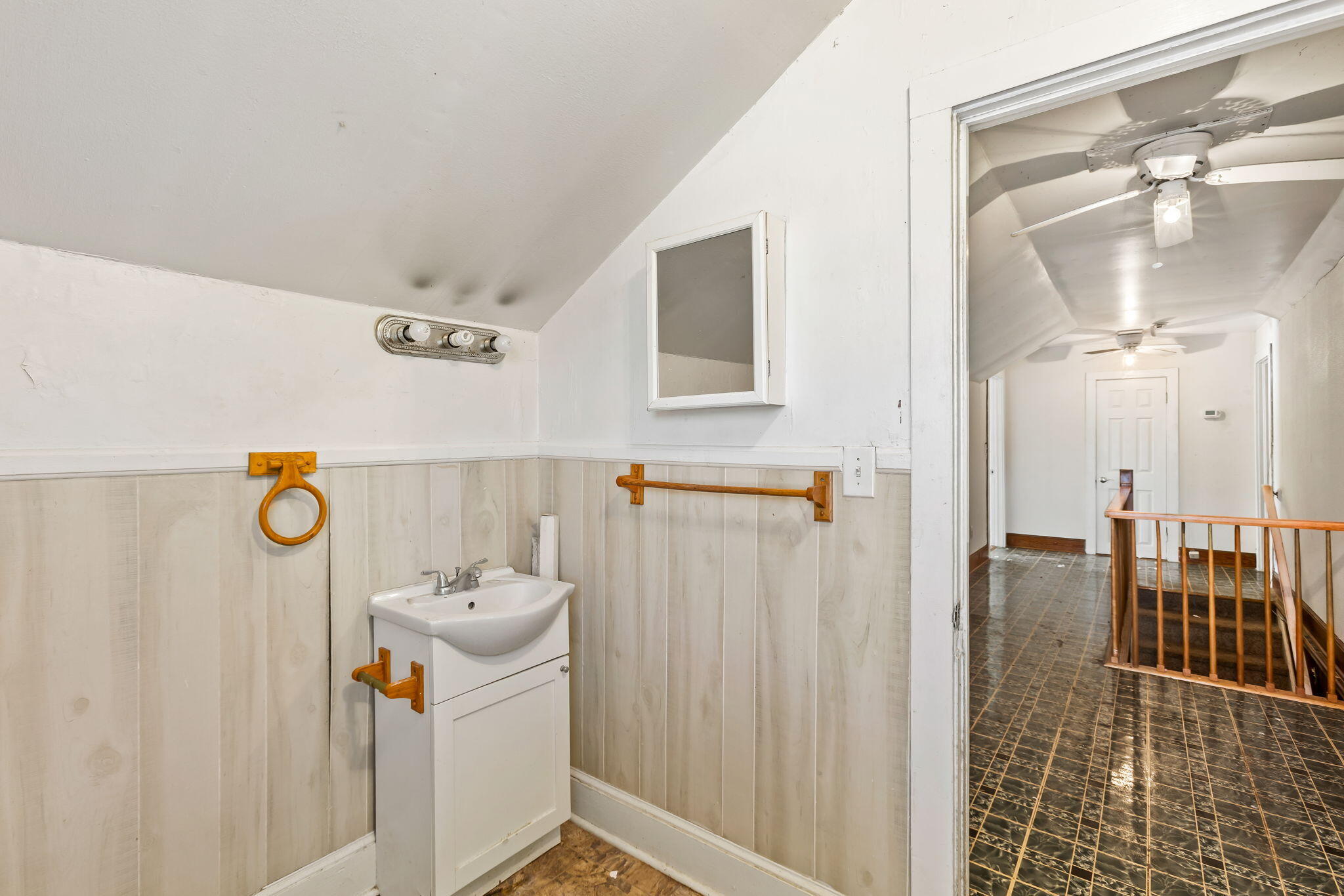 8 Riverside Drive Charleston, SC 29403 - Photo 26 of 30 27-web-or-mls-8 Riverside Dr CoastalRE-4