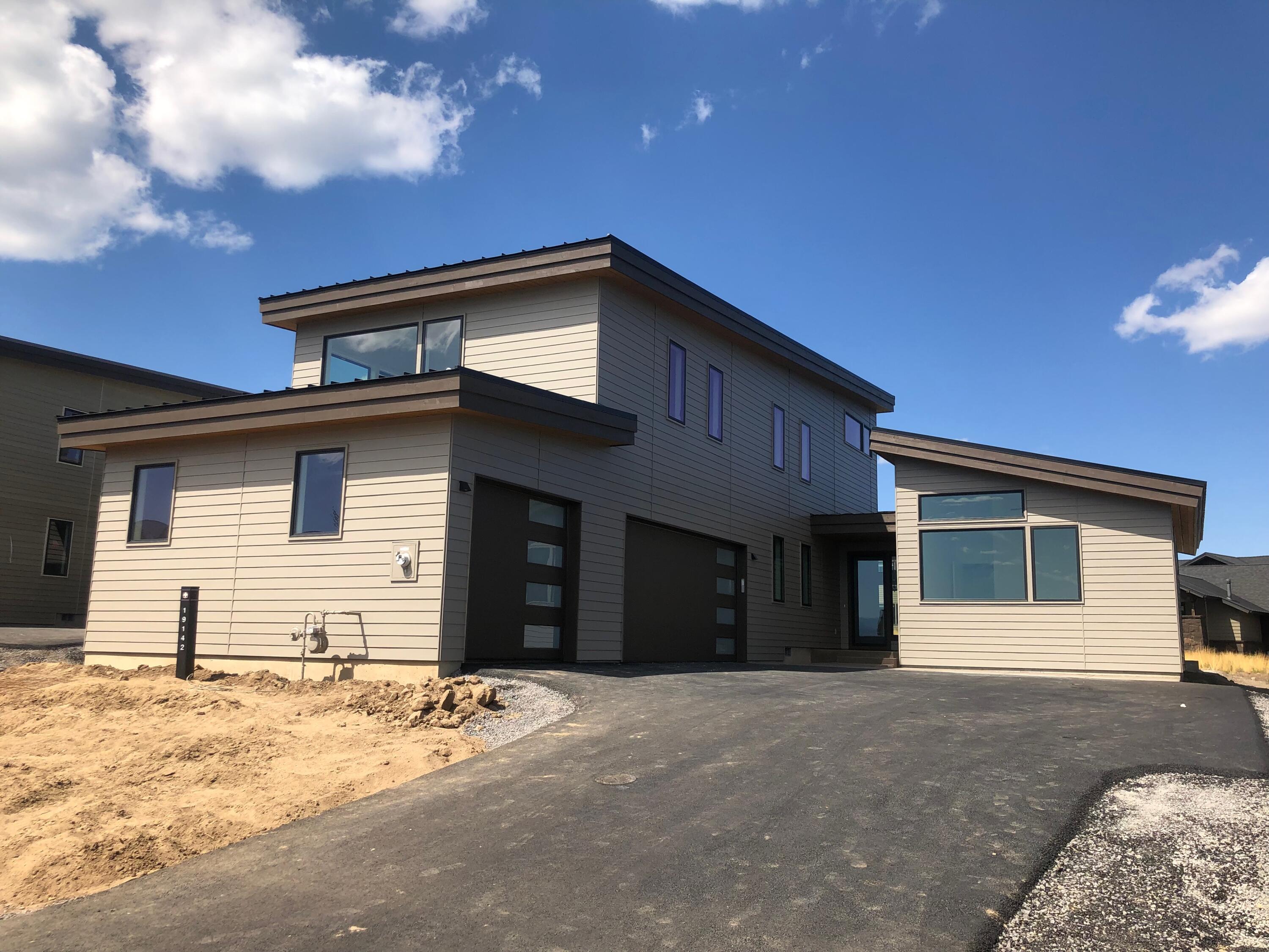 19142 Gateway Loop Bend, OR 97702 - Photo 1 of 50 IMG_2606