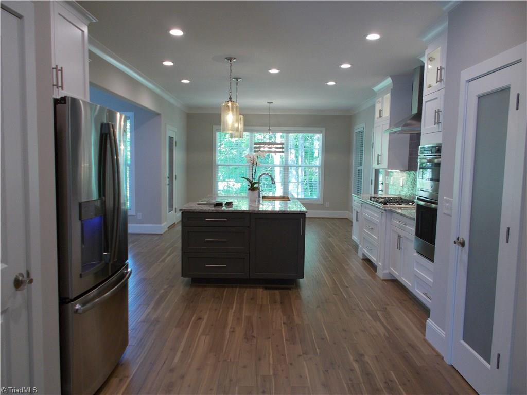 5065 Bennington Way High Point, NC 27262 - Photo 7 of 22 Gallery Image 7