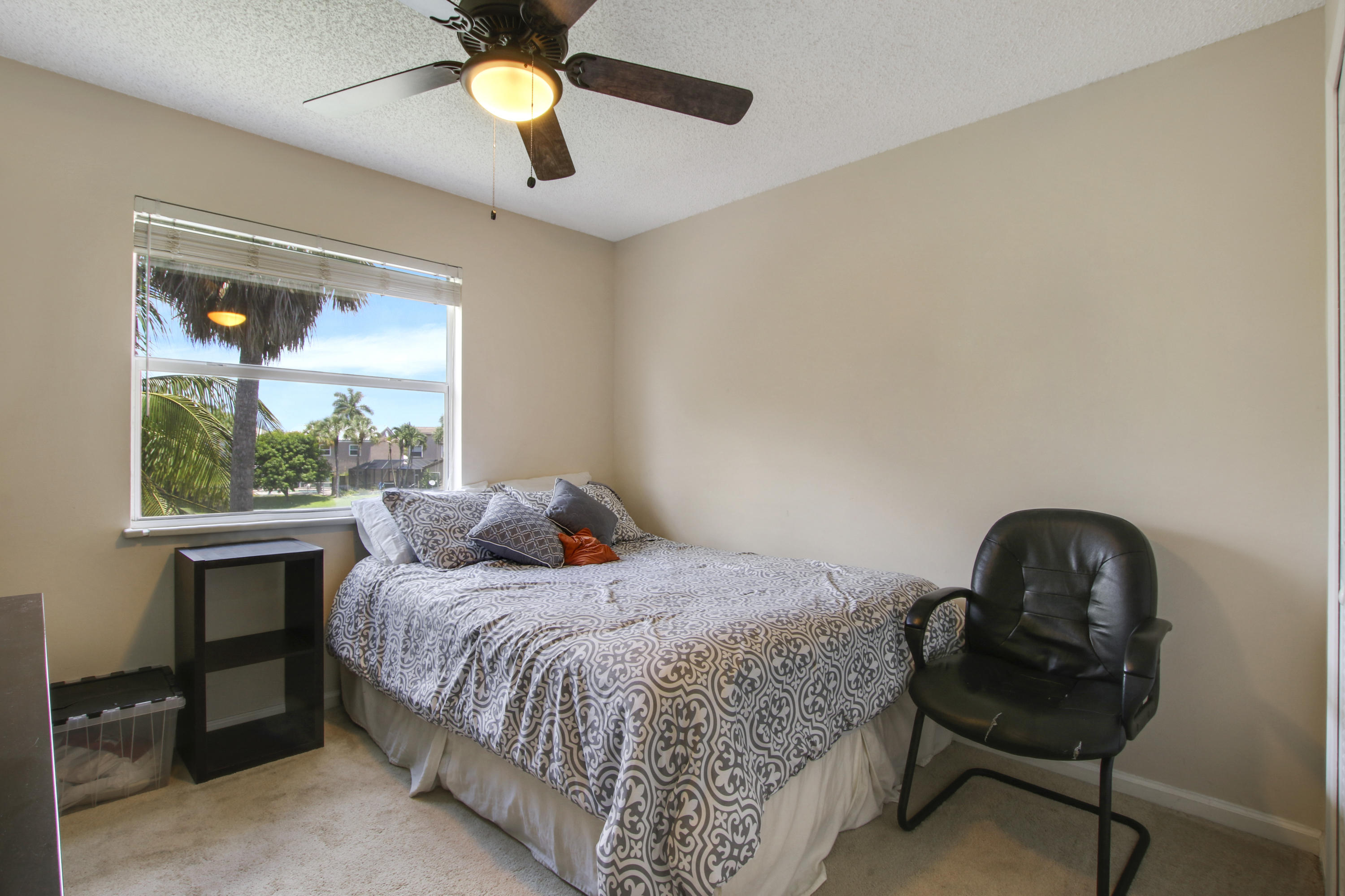 21440 Sawmill Court Boca Raton, FL 33498 - Photo 15 of 33 House-17