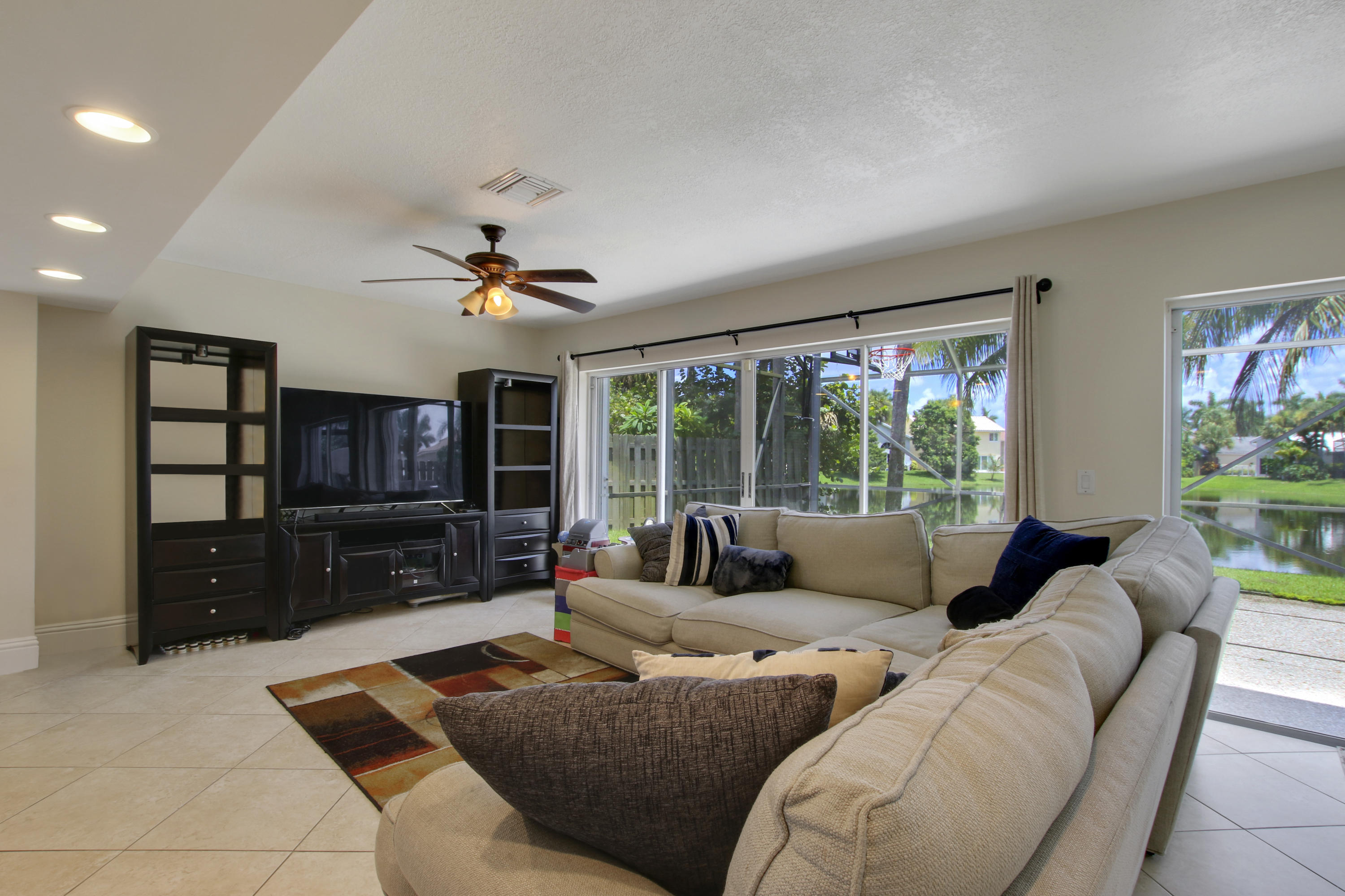 21440 Sawmill Court Boca Raton, FL 33498 - Photo 7 of 33 House-8