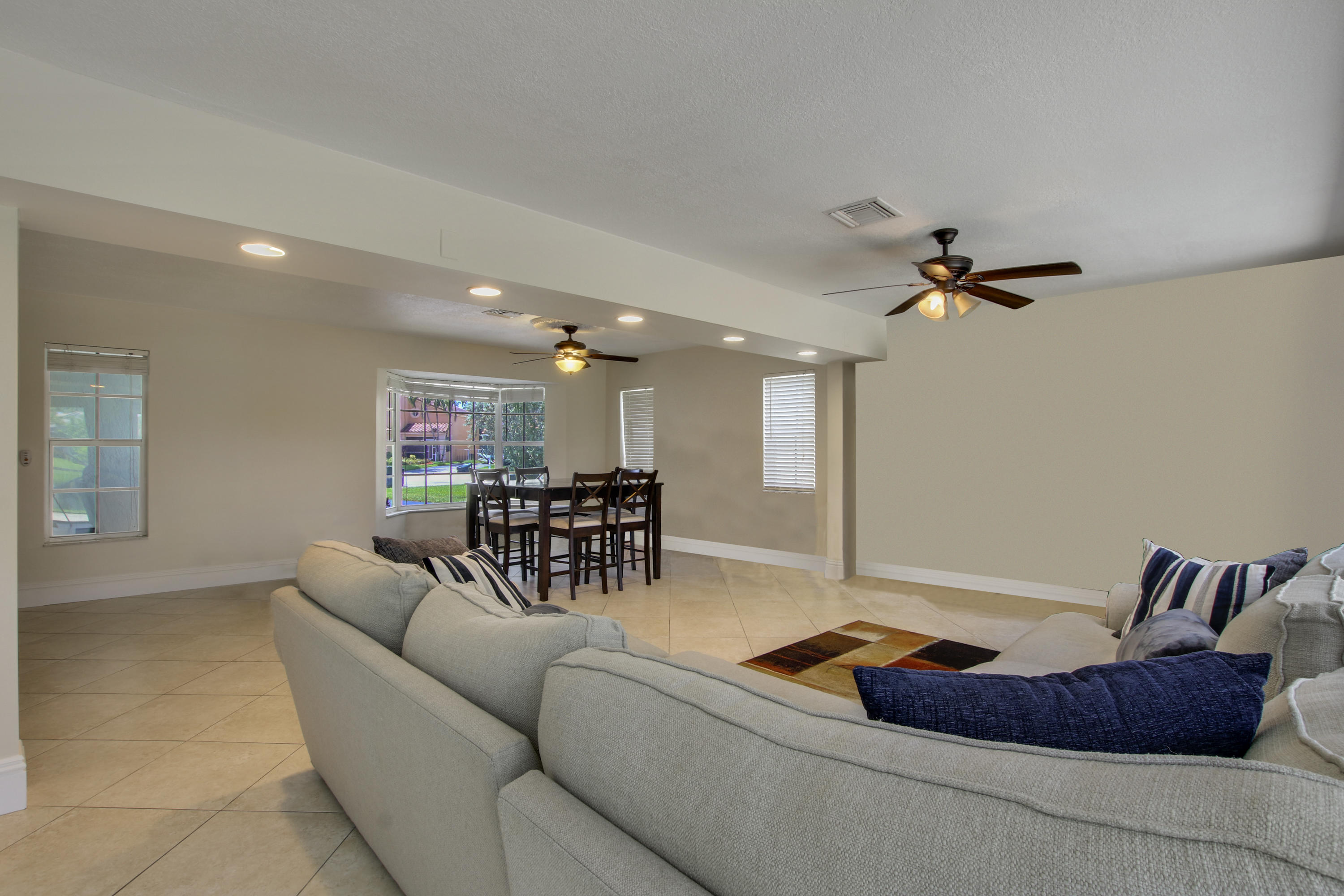 21440 Sawmill Court Boca Raton, FL 33498 - Photo 9 of 33 House-9