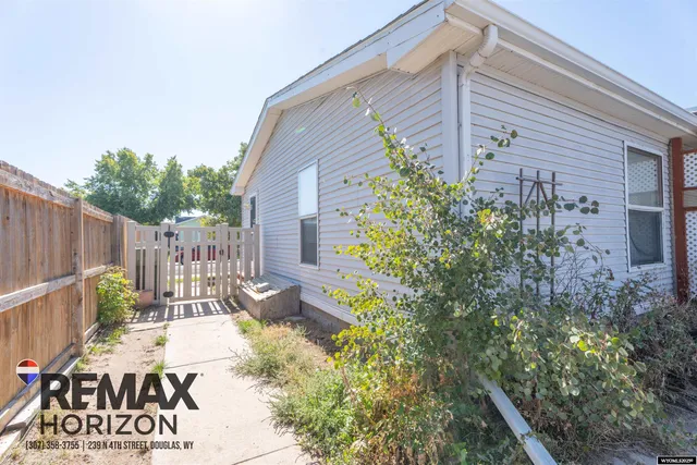 $255,000 | 820 Leal Street, Douglas, WY 82633