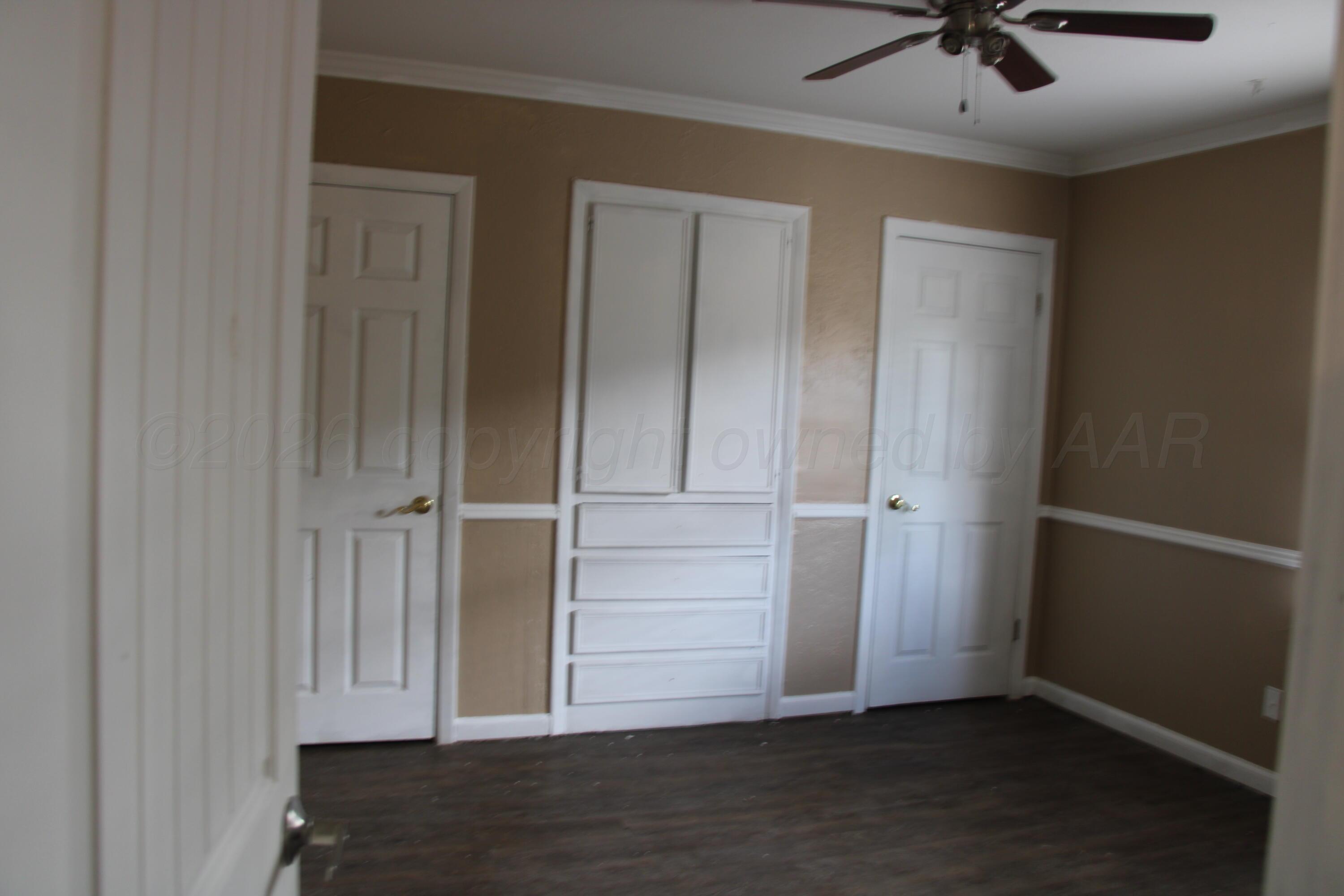 4203 South Bonham Street Amarillo, TX 79110 - Photo 8 of 11 IMG_3301