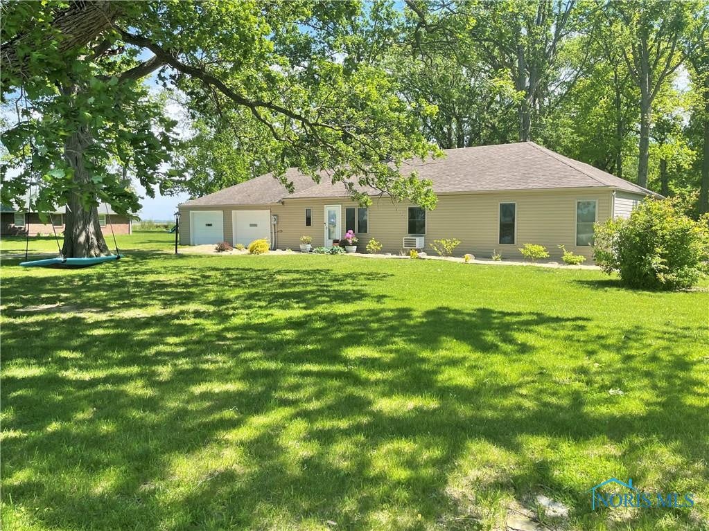 1547 Latcha Road Millbury, OH 43447 - Photo 5 of 34 Gallery Image 5