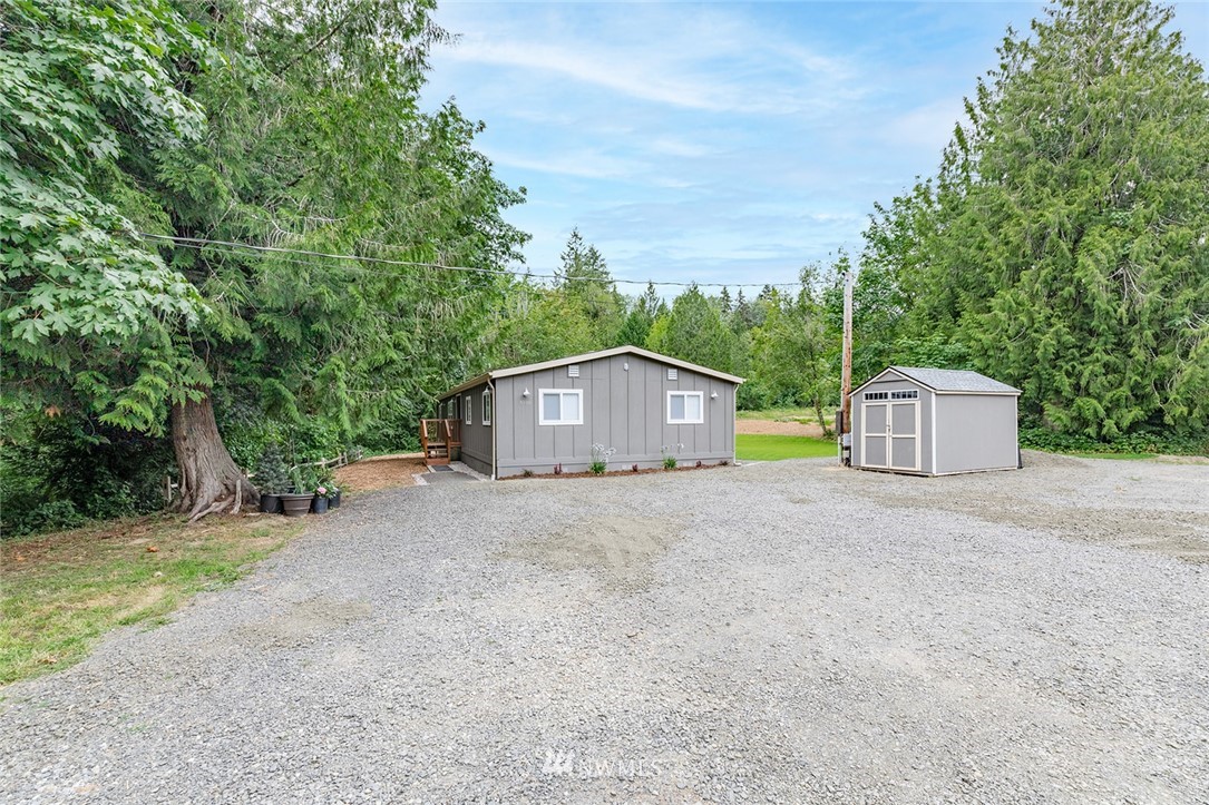 5910 Lemon Road Northeast Olympia, WA 98506 - Photo 2 of 36 Gallery Image 2