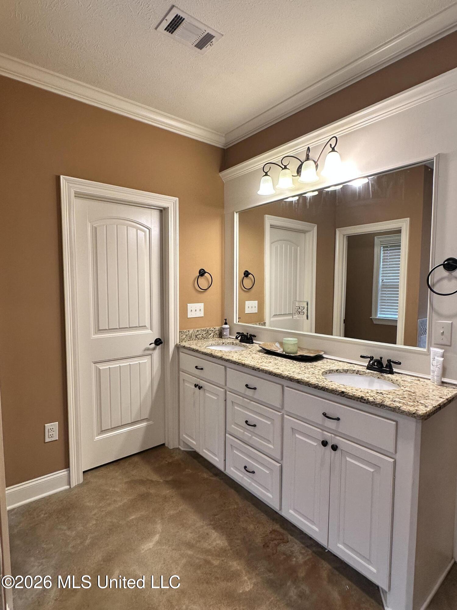407 Copper Ridge Drive Florence, MS 39073 - Photo 11 of 24 IMG_1703