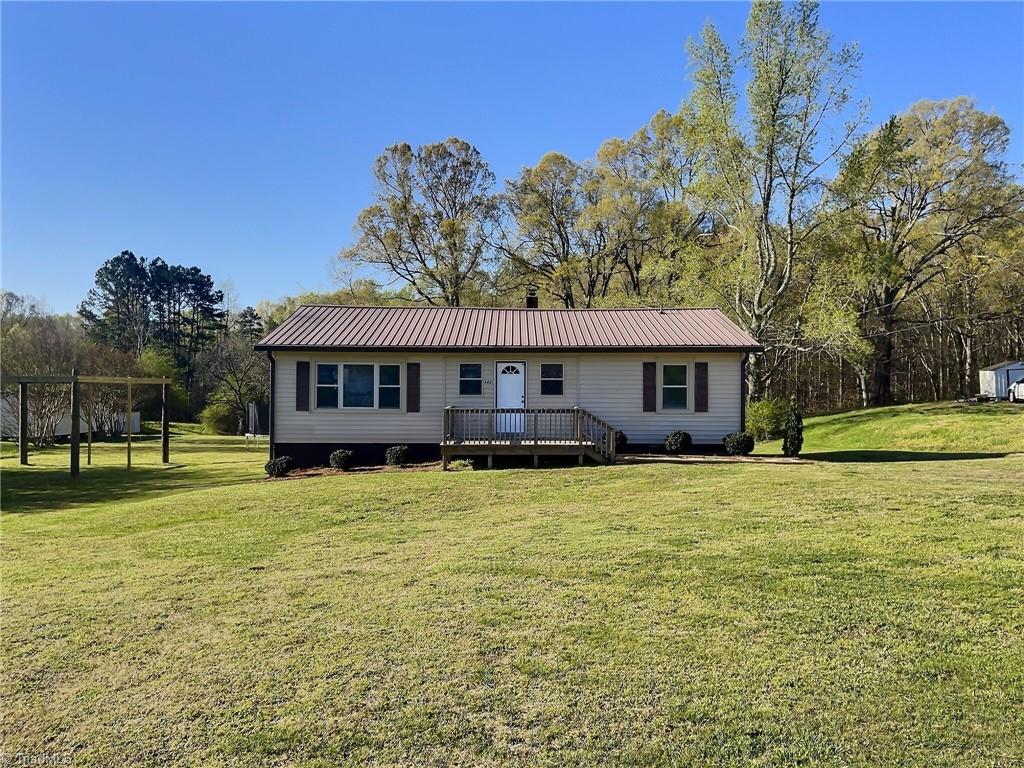 342 Easter Road Lexington, NC 27295 - Photo 1 of 30 Gallery Image 1