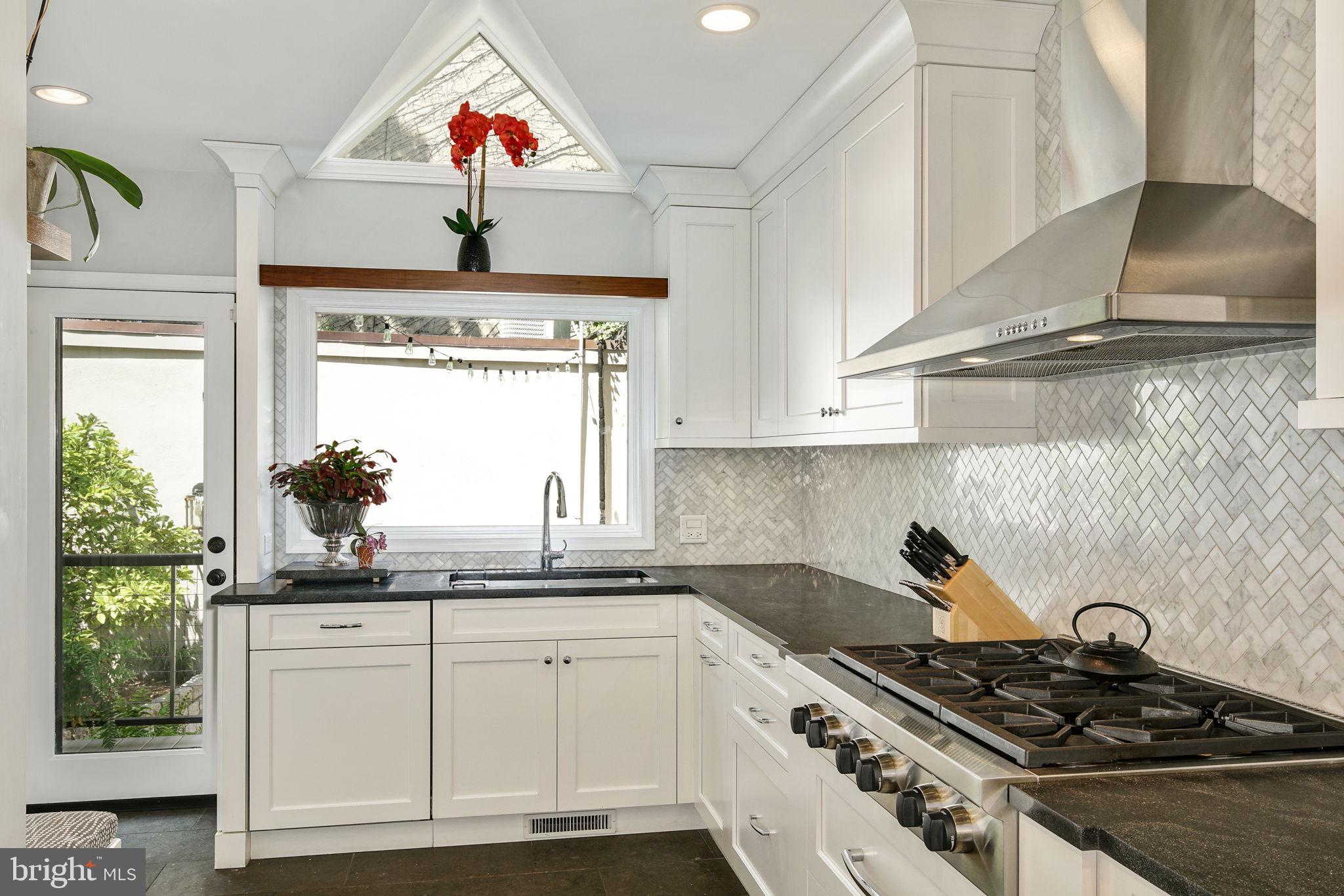 255 Pine Street Philadelphia, PA 19106 - Photo 20 of 59