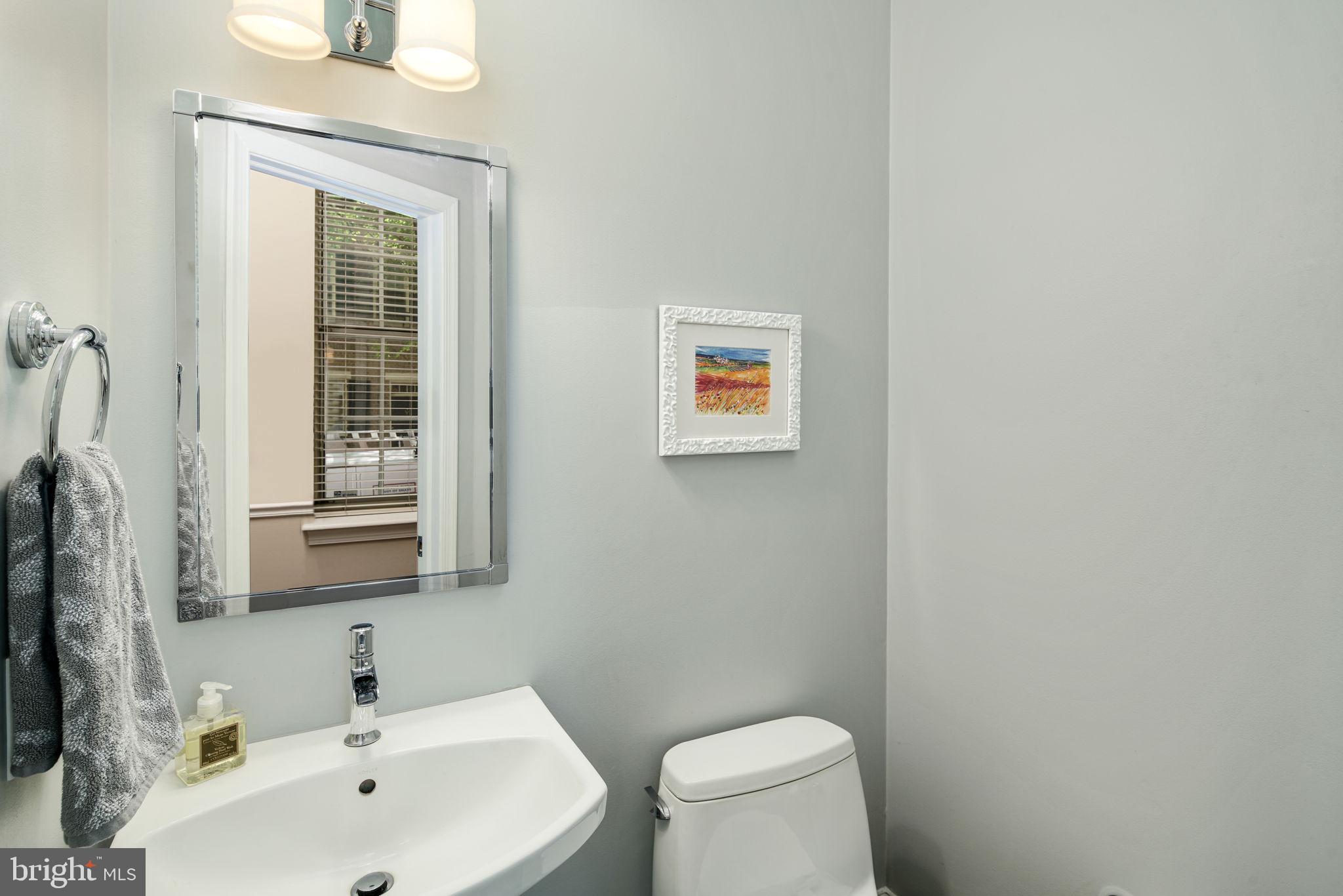 255 Pine Street Philadelphia, PA 19106 - Photo 27 of 59