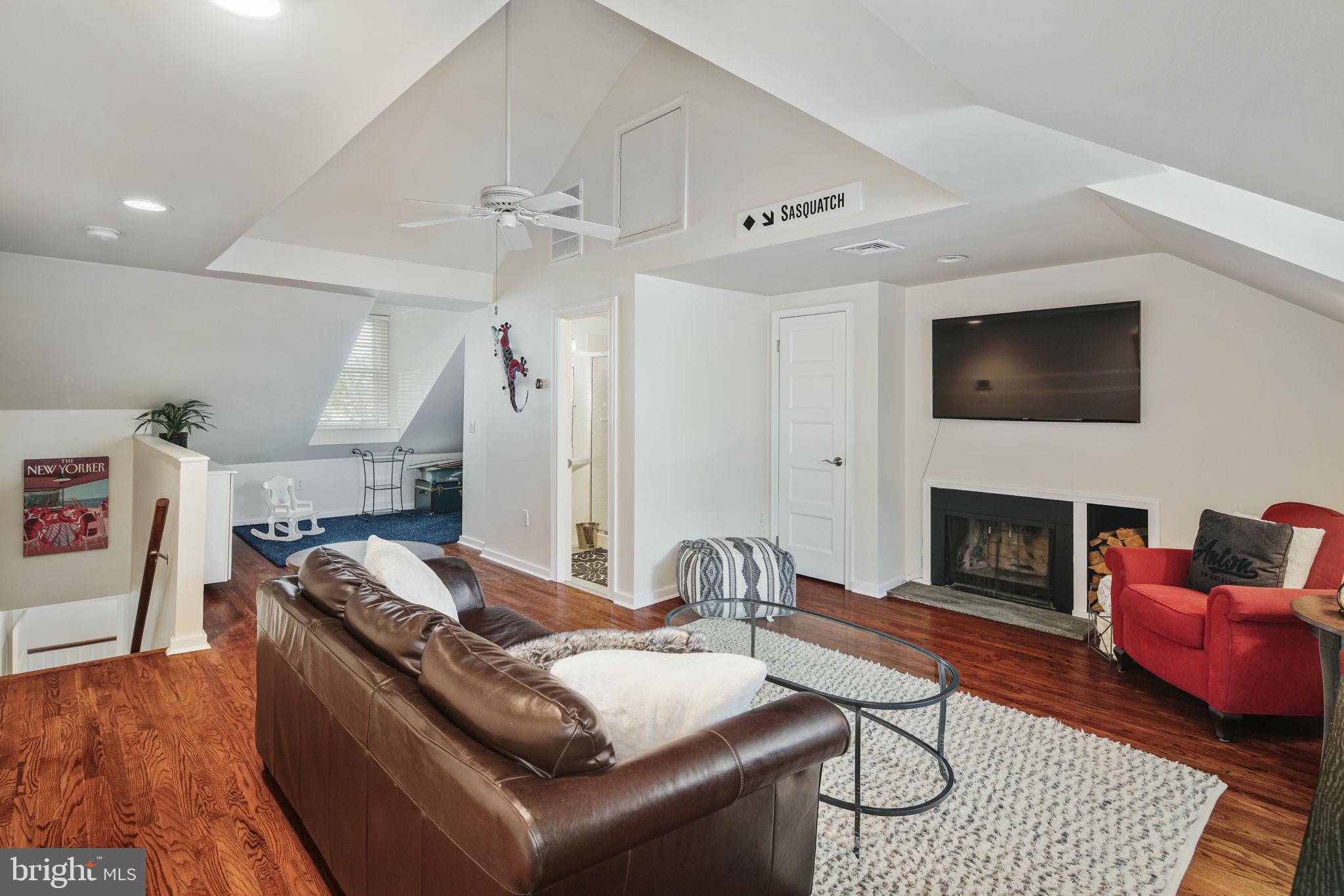 255 Pine Street Philadelphia, PA 19106 - Photo 49 of 59