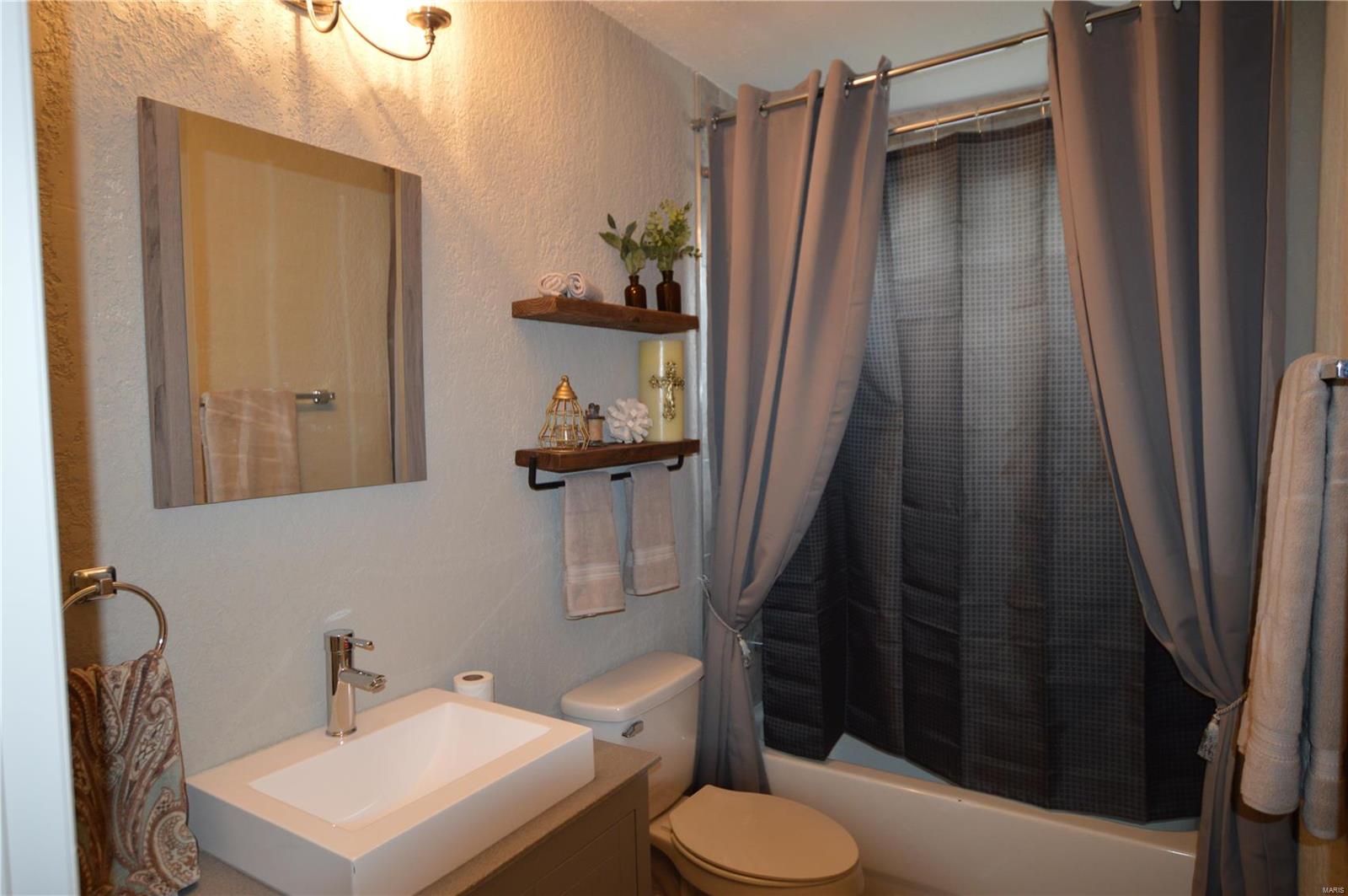 763 Reed Avenue St. Louis, MO 63125 - Photo 18 of 30 Gallery Image 18