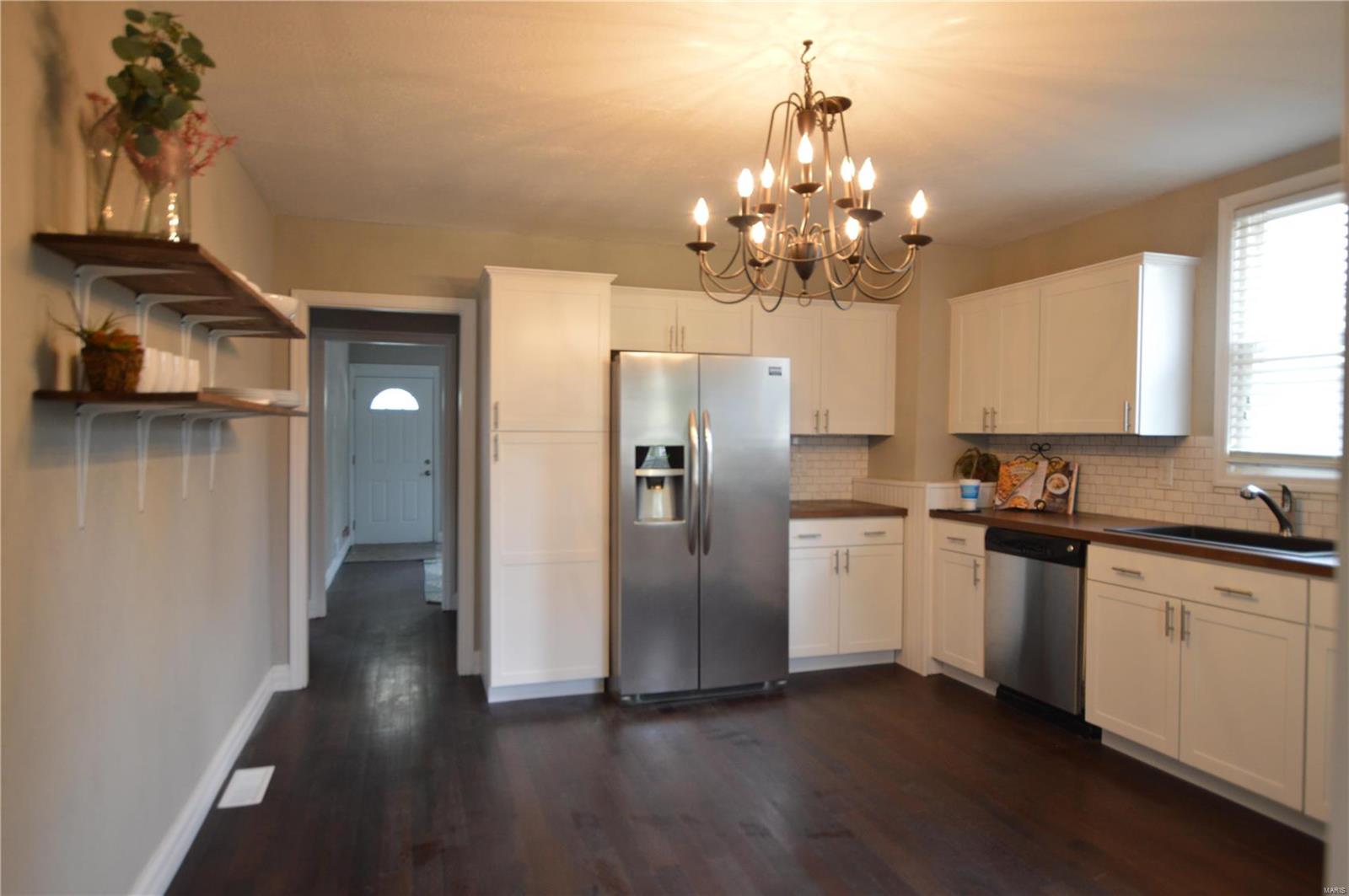 763 Reed Avenue St. Louis, MO 63125 - Photo 6 of 30 Gallery Image 6