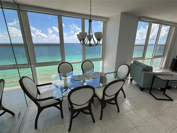 $5,200 | 3505 South Ocean Drive, Unit 1514, Hollywood, FL 33019