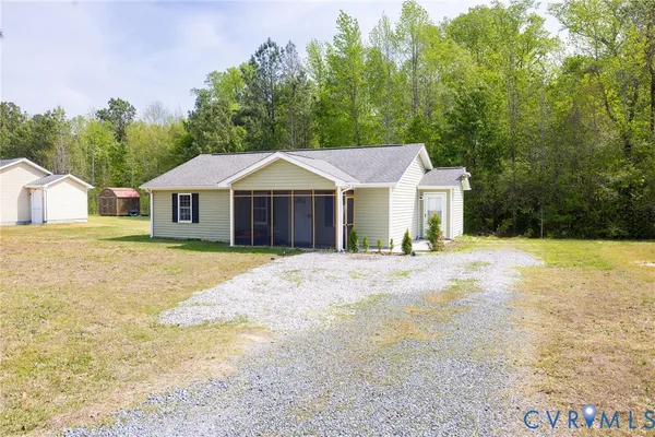 $199,950 | 460 Horseshoe Road, Jarratt, VA 23867