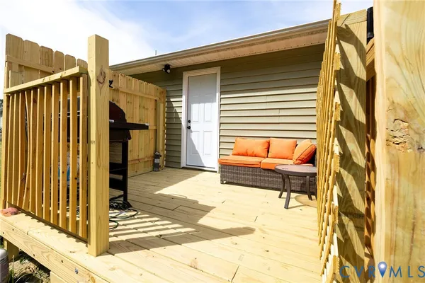 $199,950 | 460 Horseshoe Road, Jarratt, VA 23867