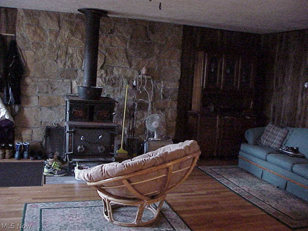 13962 Patch Road Burton, OH 44021 - Photo 8 of 15