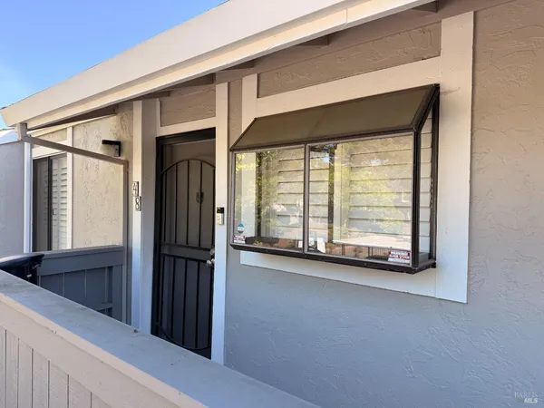 $275,000 | 900 Southampton Road, Unit 48, Benicia, CA 94510