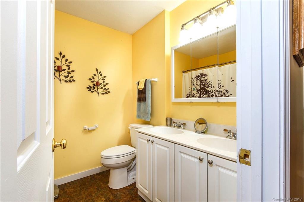 625 Green Road Brevard, NC 28712 - Photo 11 of 24 Gallery Image 11