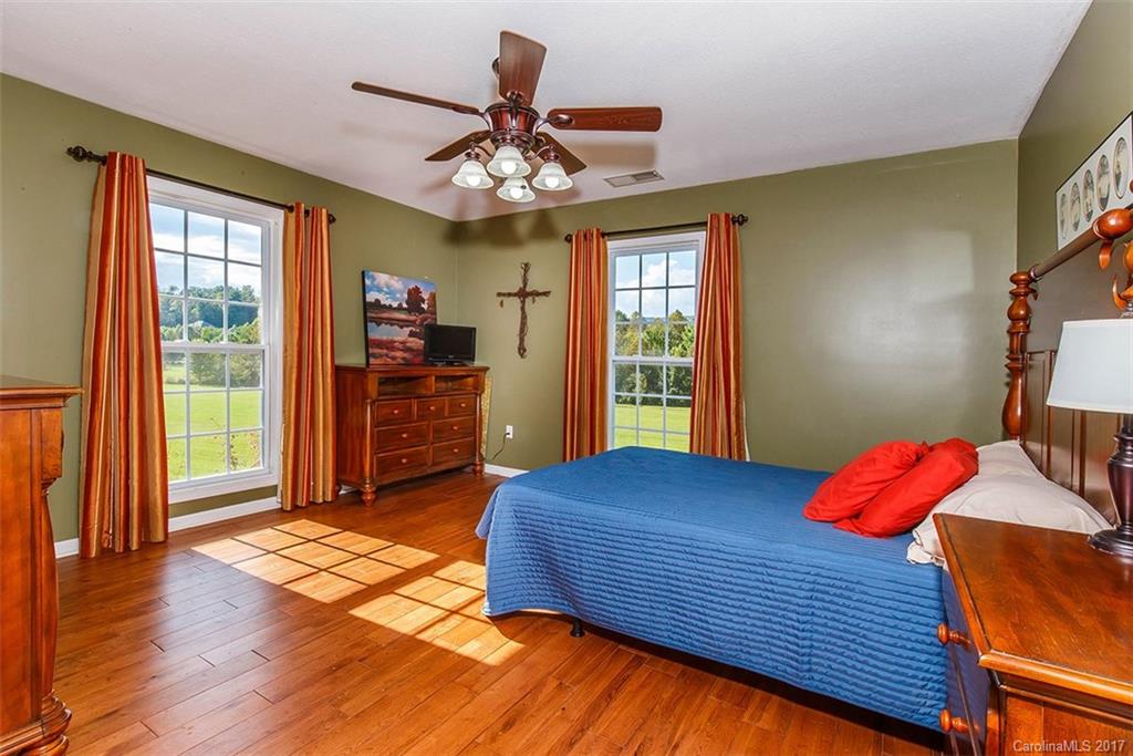 625 Green Road Brevard, NC 28712 - Photo 12 of 24 Gallery Image 12